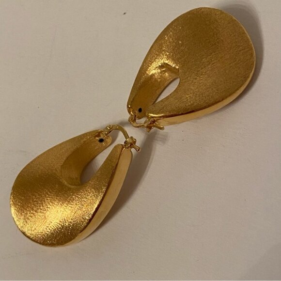 EARRINGS 925 GOLD VERMEIL STERLING SILVER BRUSHED MODERNIST HOOP DROP LEVER - Picture 7 of 9